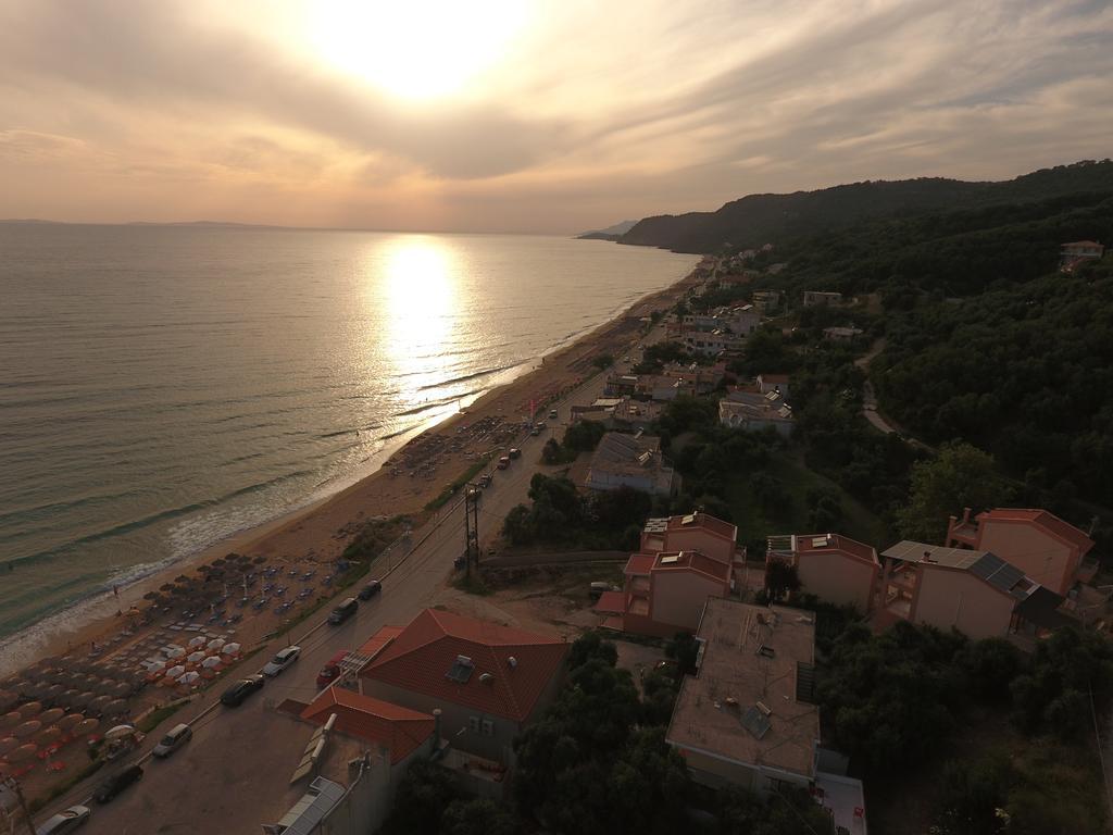 Filanthi Apartments Paralia Vrachou Exterior photo