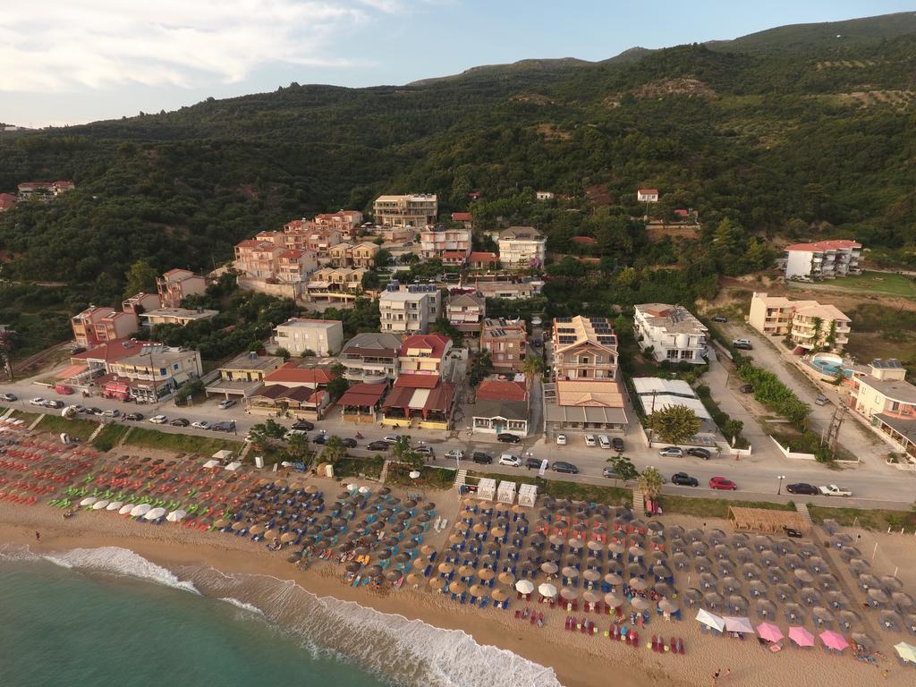 Filanthi Apartments Paralia Vrachou Exterior photo