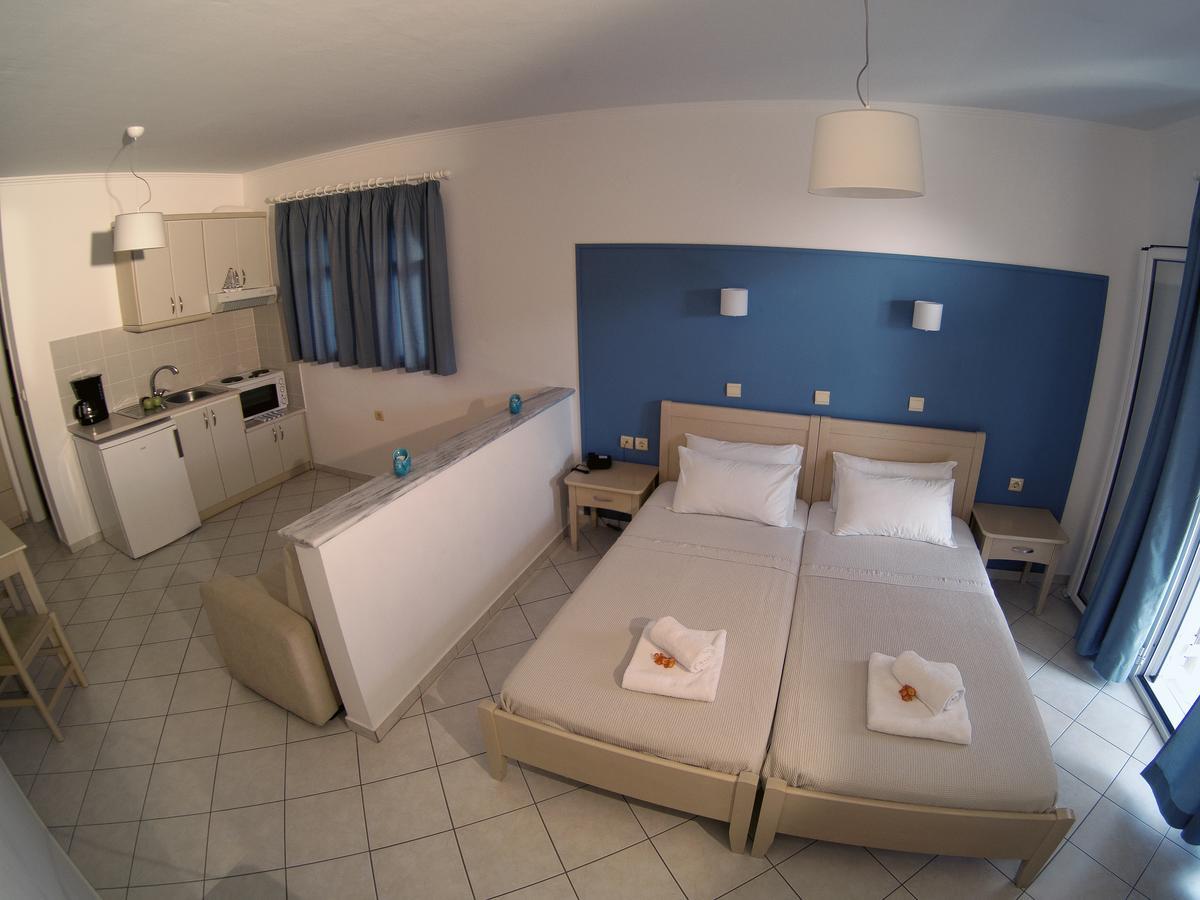 Filanthi Apartments Paralia Vrachou Exterior photo
